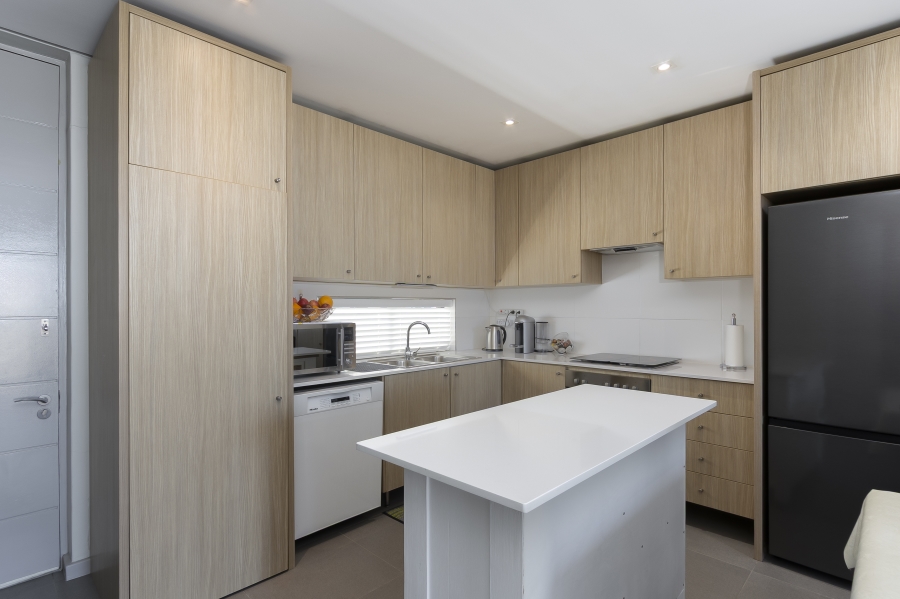 2 Bedroom Property for Sale in Somerset Lakes Western Cape